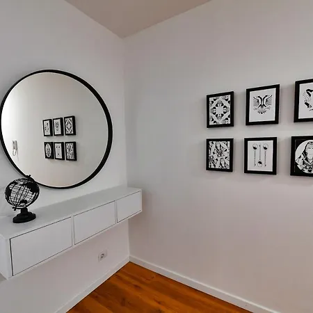 Διαμέρισμα New